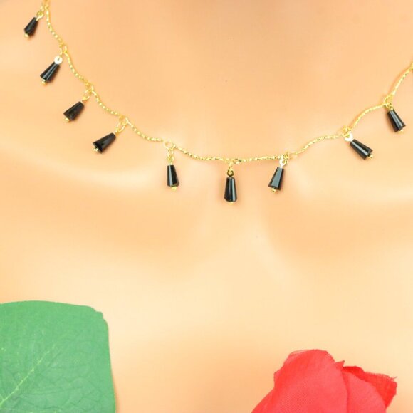 "Minimalist Necklace – Timeless, Elegant Jewelry for Her, MAR091147 - Picture 6 of 10